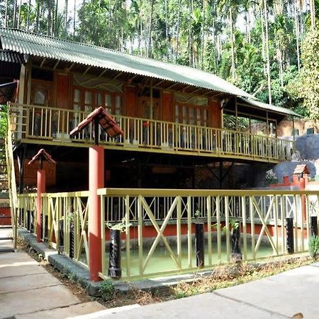 Brook Streak Resort Vaduvanchal Экстерьер фото